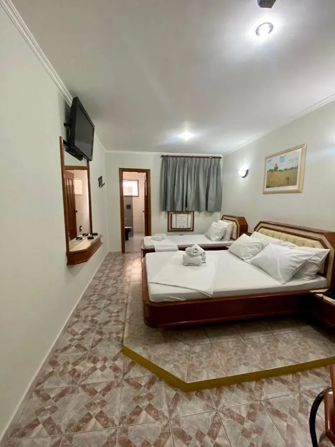 Paissandu Palace Hotel - Proximo As Ruas 25 De Marco, Sta Ifigenia E Regioes Do Bras E Bom Retiro Sao Paulo
