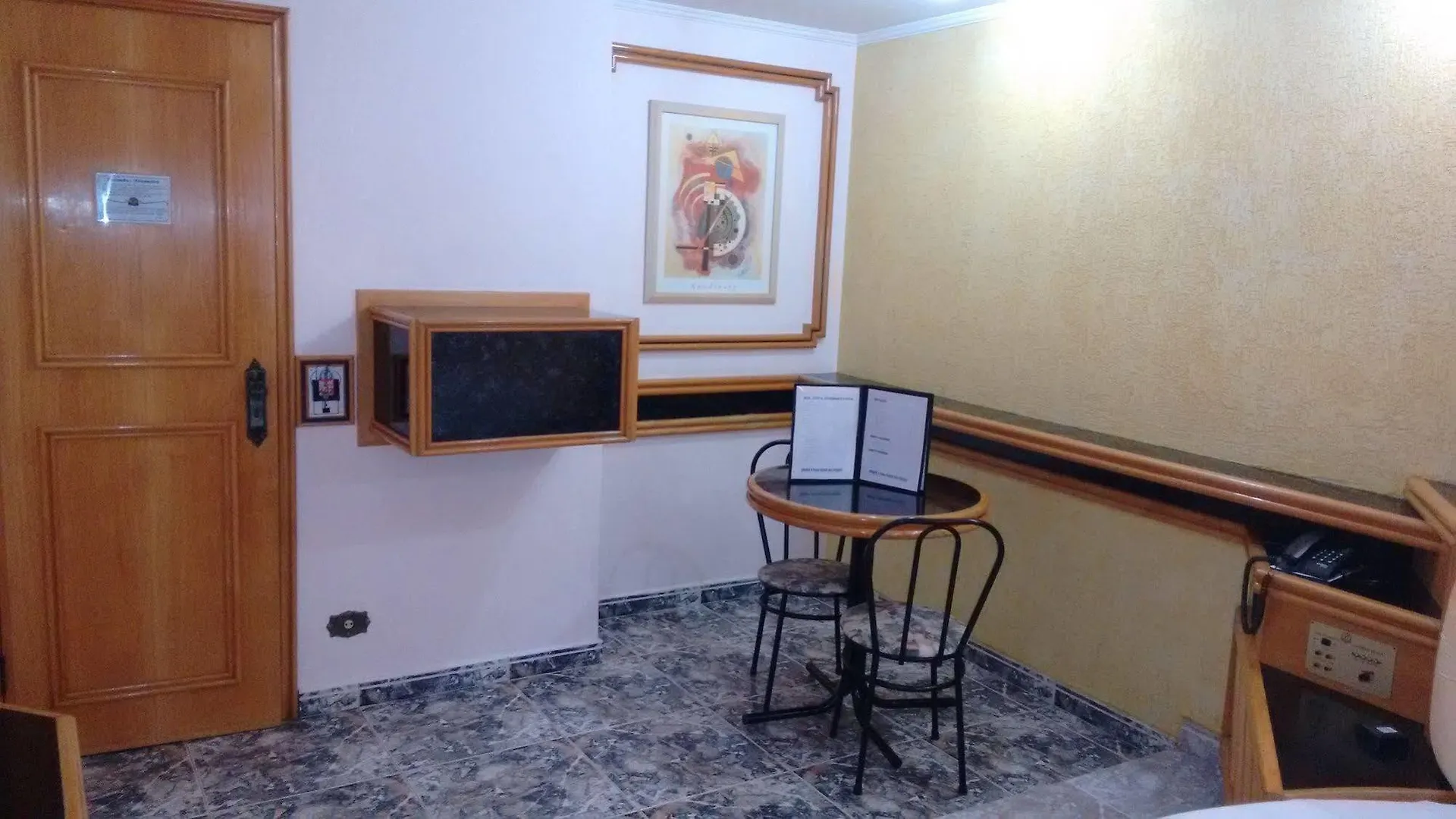 Paissandu Palace Hotel - Proximo As Ruas 25 De Marco, Sta Ifigenia E Regioes Do Bras E Bom Retiro Sao Paulo